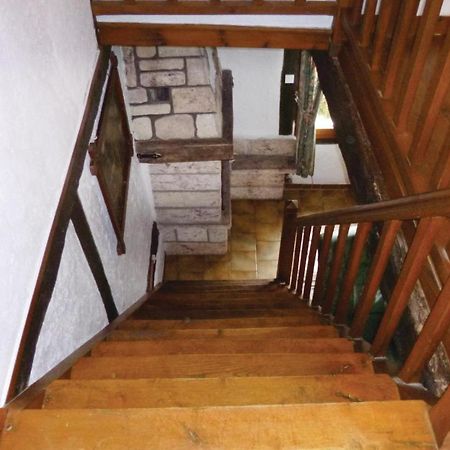 2 Bedroom Lovely Home In Marques Εξωτερικό φωτογραφία