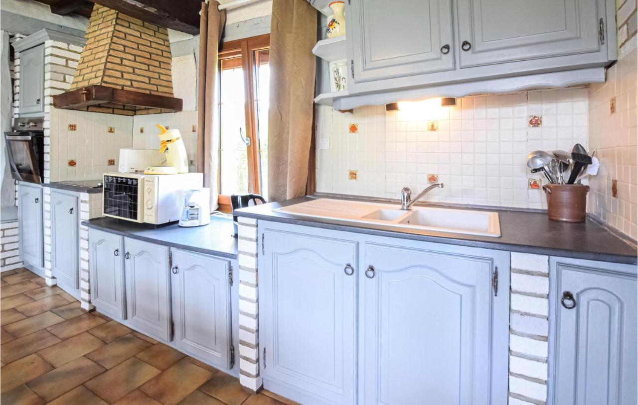 2 Bedroom Lovely Home In Marques Εξωτερικό φωτογραφία