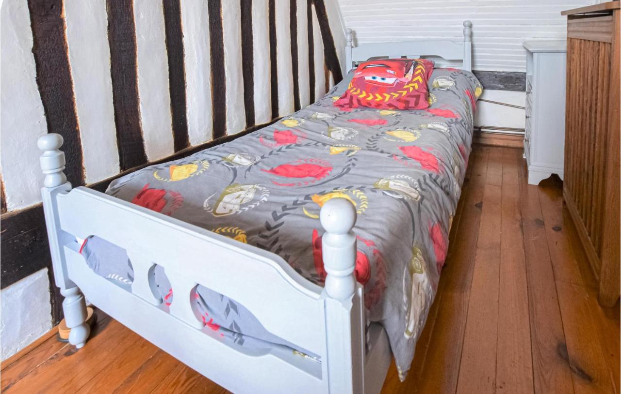2 Bedroom Lovely Home In Marques Εξωτερικό φωτογραφία